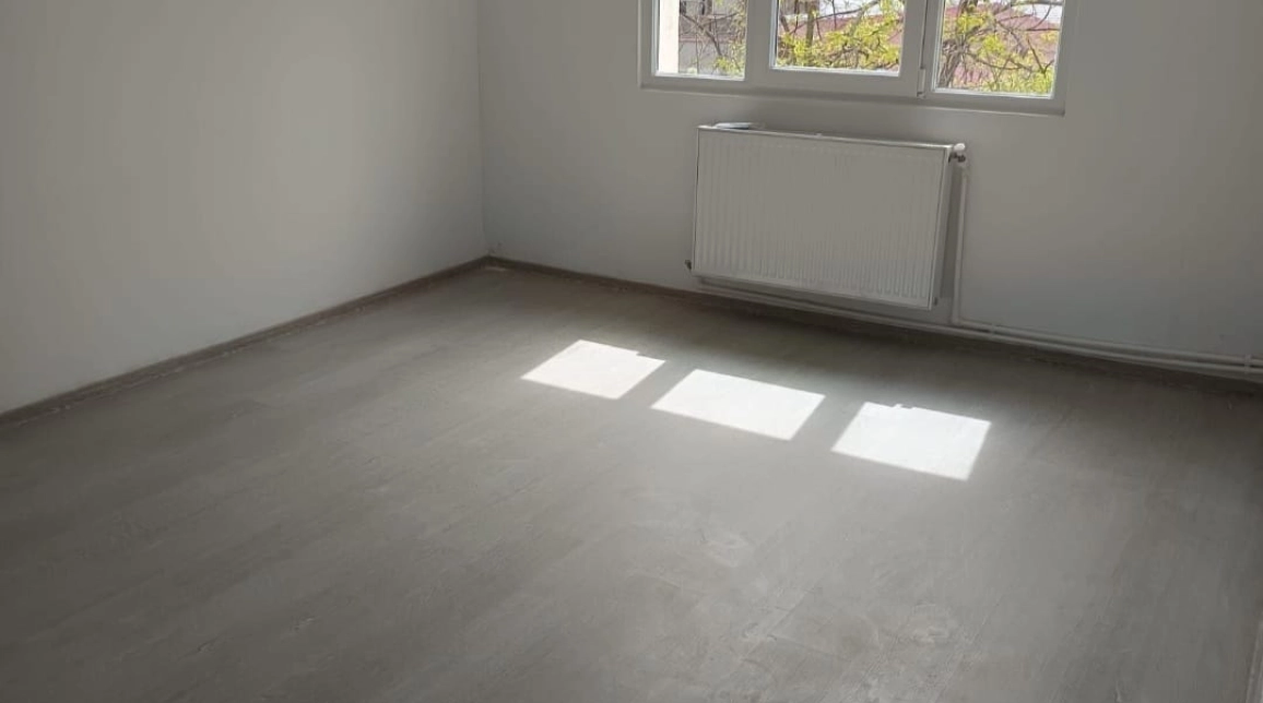 Oferta 2 camere, decomandat, 56 mp, de vanzare apartament in zona Nicolina,  BISERICA CATOLICA, PIZZA NICO imagine 2
