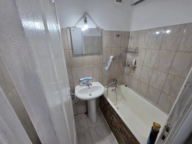 Apartament 2 camere - Alexandru cel Bun