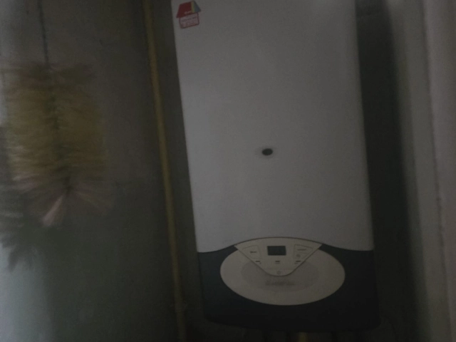 Apartament 2 camere - Podu Ros