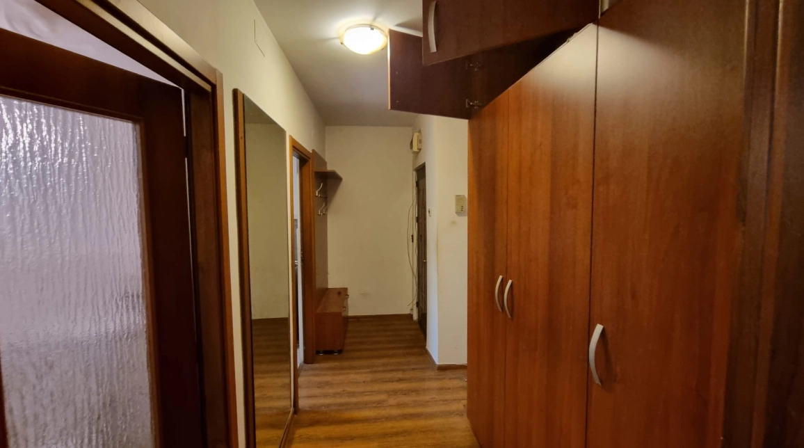 Oferta 2 camere, nedecomandat, 50 mp, de vanzare apartament in zona Tudor Vladimirescu,  Intersectia Bucsinescu imagine 4