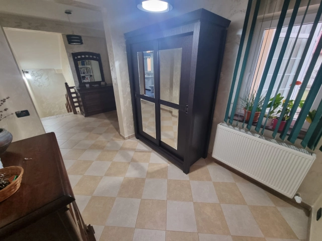 Apartament 3 camere - Nicolina