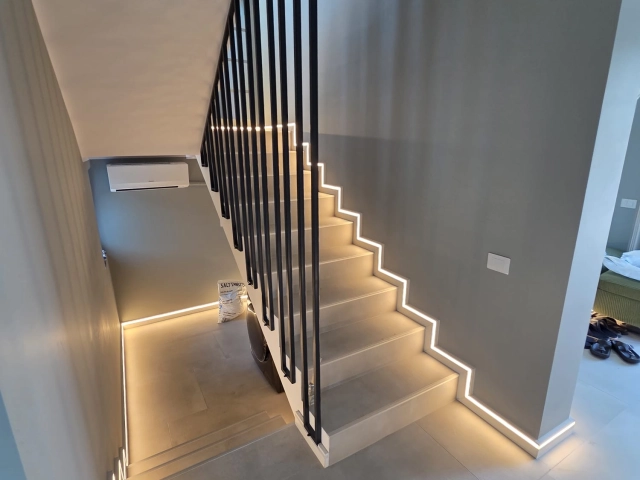 Apartament 4 camere - Miroslava
