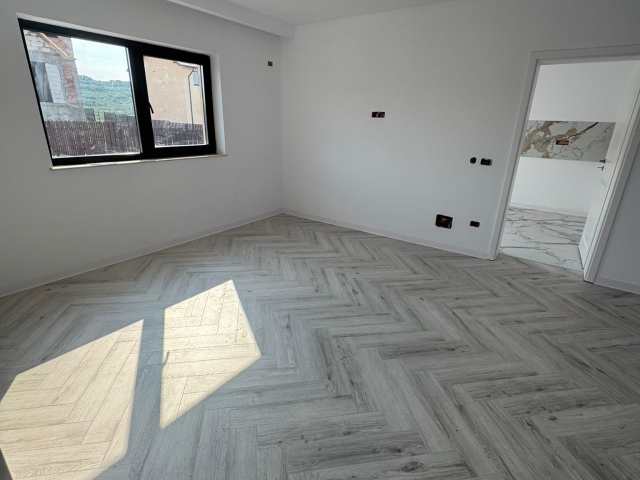 4 camere,  118mp, de vanzare casa in zona Miroslava,  (la 2.2km de Primaria Miroslava) 161313