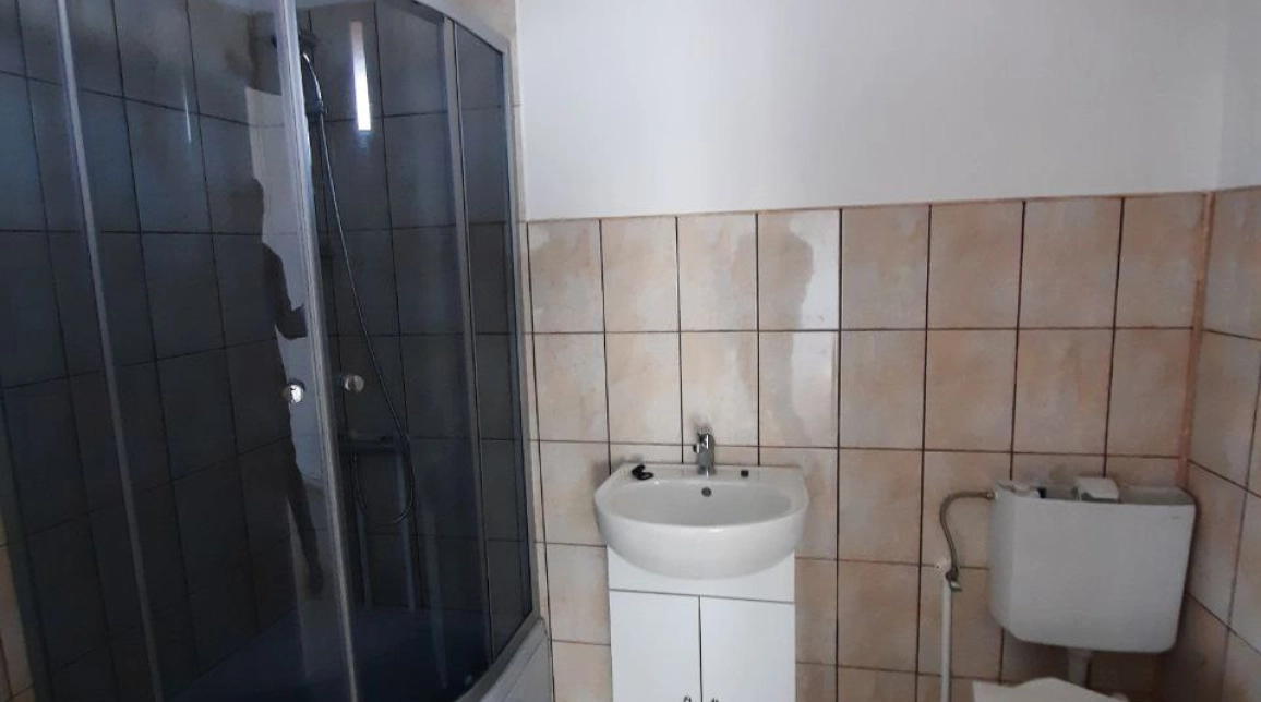 Oferta De vanzare casa, 2 camere, 100 mp, Tg Neamt,  Luca / Vanatori imagine 19