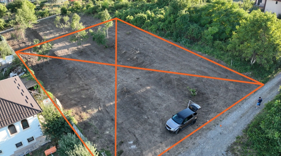 Oferta Teren de vanzare Bucium dupa biserica 1200 mp  imagine 2