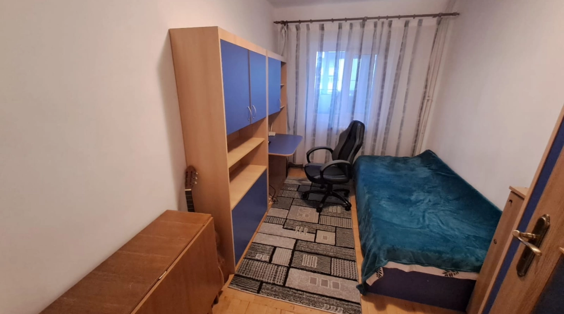 Oferta Pacurari apartament 72 mp, 3 camere, decomandat, de inchiriat,  Alpha Bank imagine 6