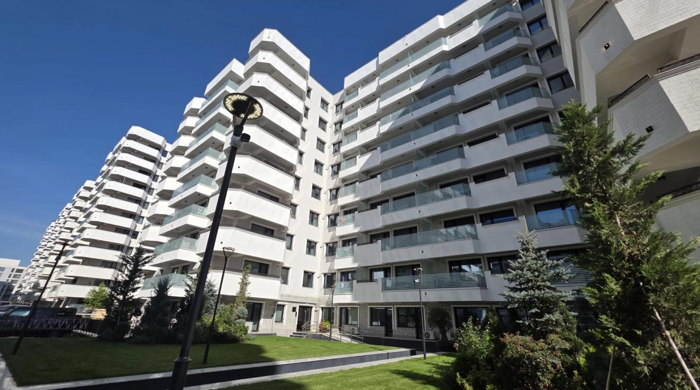 Oferta De vanzare apartament nou, 2 camere, decomandat, 71 mp, Copou,  (Complex Royal Town) imagine 1