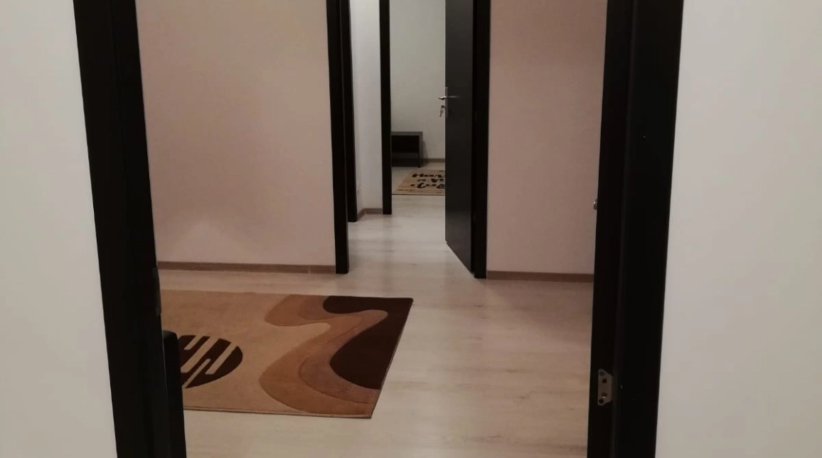 Oferta 2 camere, semidecomandat, 52 mp, de vanzare apartament in zona Podu Ros,  Salubris imagine 1