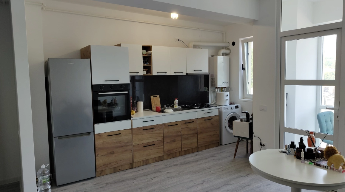 Oferta Apartament, 2 camere open-space, 43 mp, CUG, de vanzare,  Cartier Visoianu imagine 7