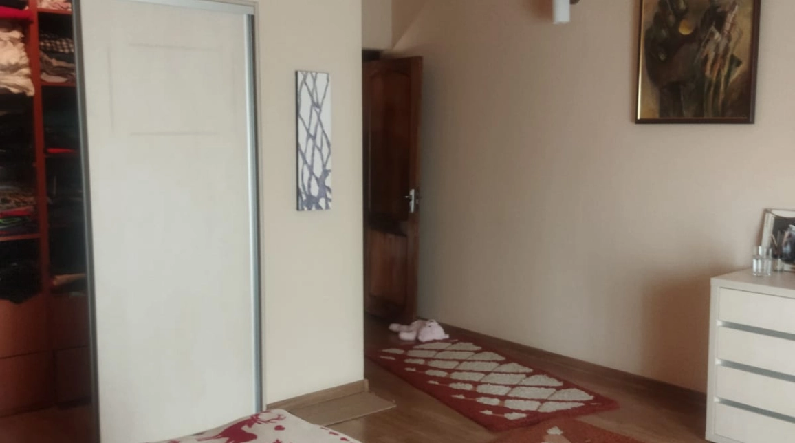 Oferta 5 camere, 130 mp, de vanzare casa in zona Tatarasi,  Moara de Vant  imagine 10