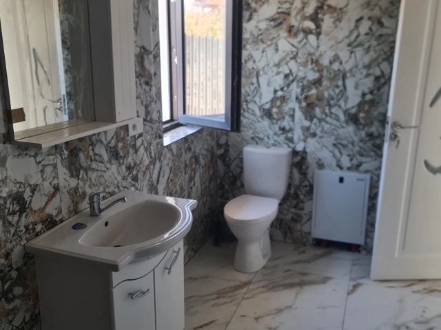 Apartament 3 camere - Vorovesti