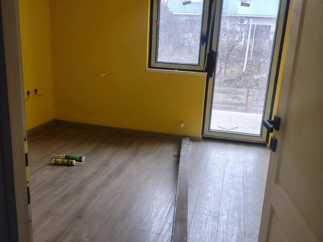 Apartament 5 camere - Pacurari
