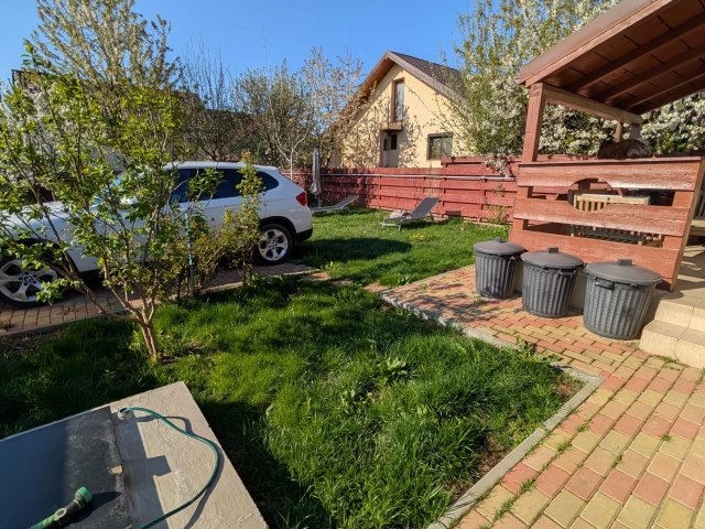 Apartament 4 camere - Lunca Cetatuii