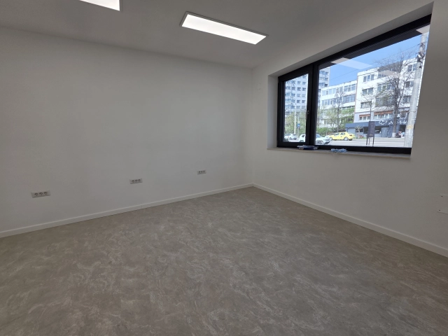 Apartament 4 camere - Nicolina