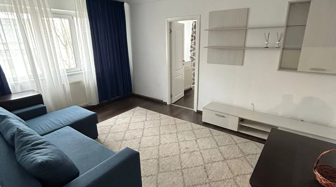 Oferta Apartament de inchiriat, 2 camere, decomandat, 47 mp, Alexandru cel Bun,  Minerva imagine 2