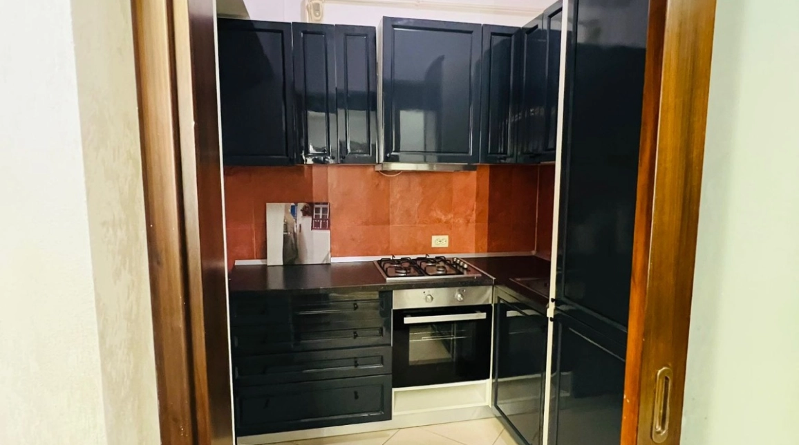 Oferta Centru apartament 76 mp, 3 camere, decomandat, de inchiriat,  Pallas Mall - Lazar Residence imagine 9