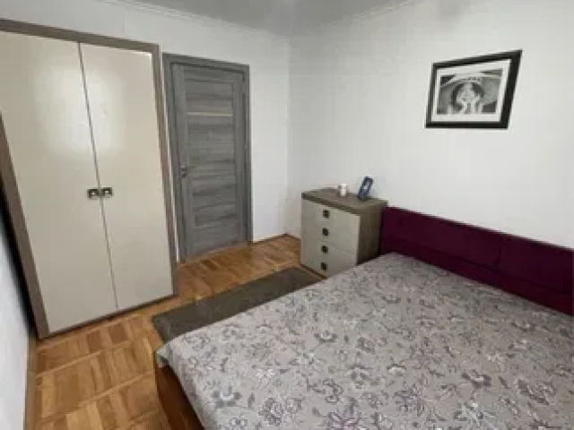 Apartament, 2 camere  decomandat,  57 mp, Central, de inchiriat,  (Dacia) 162681