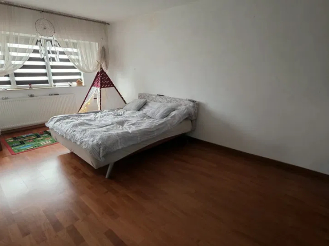 Calea Romanului apartament  95 mp, 4 camere,  decomandat, de vanzare,   162494
