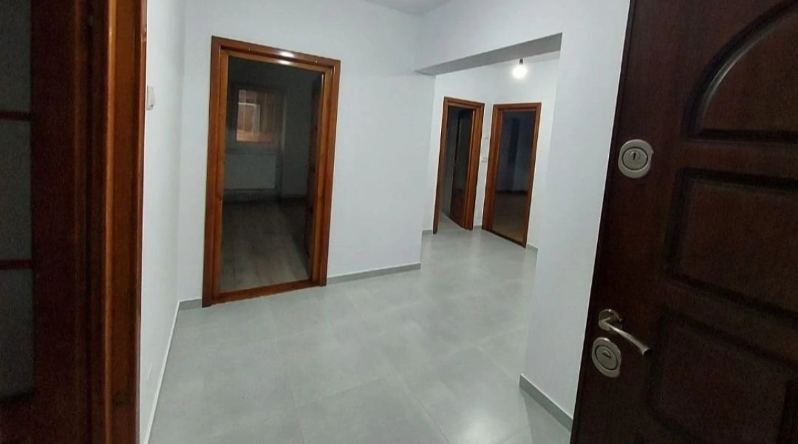 Oferta Pacurari apartament 84 mp, 3 camere, decomandat, de vanzare,  KAUFLAND imagine 7