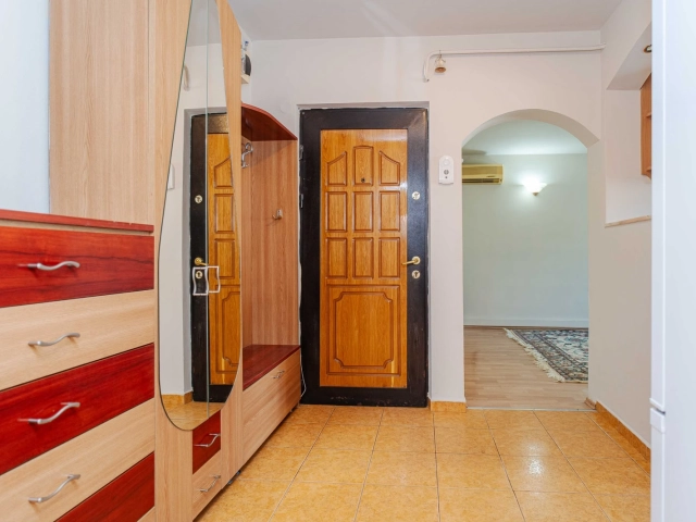 Apartament 3 camere - Pacurari
