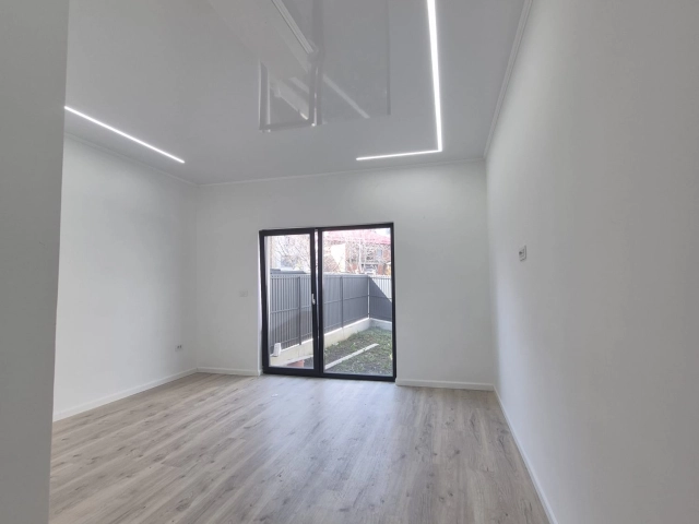 Apartament 3 camere - Bucium