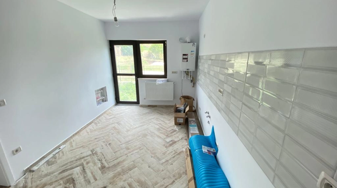 Oferta 4 camere, 100 mp, de vanzare casa in zona Miroslava,  2 km de Family Market imagine 6
