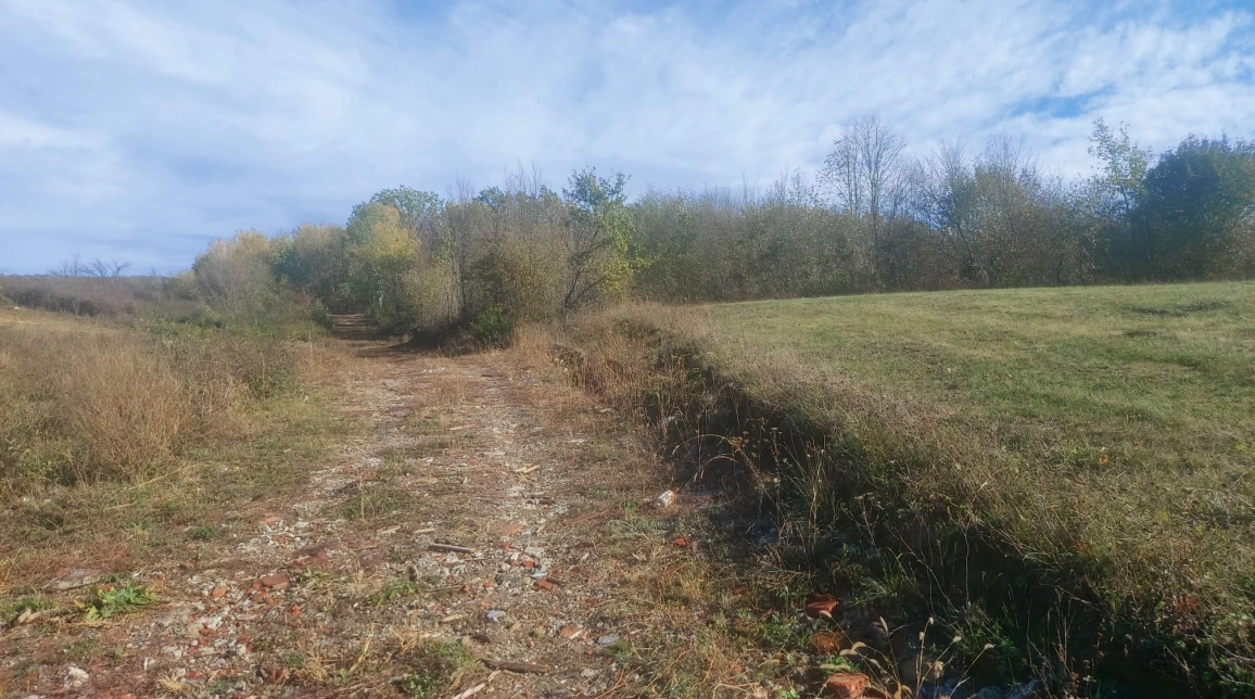 Oferta Teren de vanzare Barnova dupa manastirea Barnova 1000 mp  imagine 1