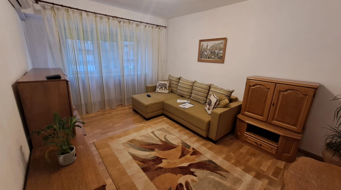 Oferta Pacurari apartament 72 mp, 3 camere, decomandat, de inchiriat,  Alpha Bank imagine 2