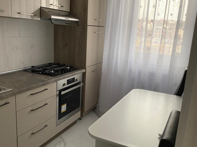Visani apartament  42 mp, 1 camera,  decomandat, de inchiriat,  (Excentric Residence) 162134