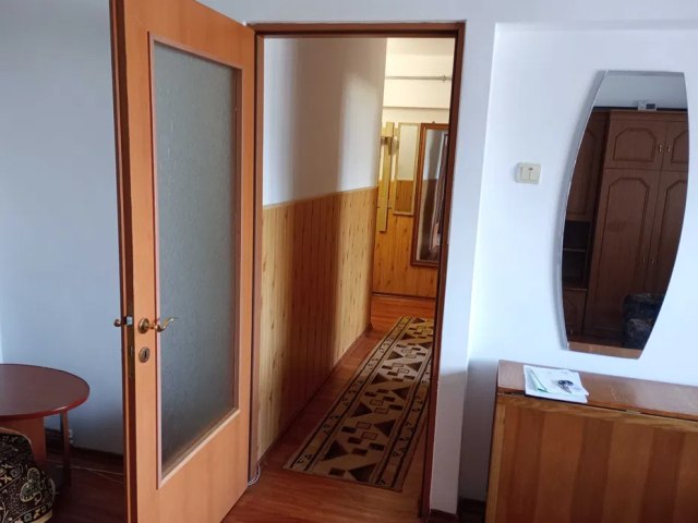Gara apartament  38 mp, 1 camera,  decomandat, de inchiriat,  (McDonald's) 163324