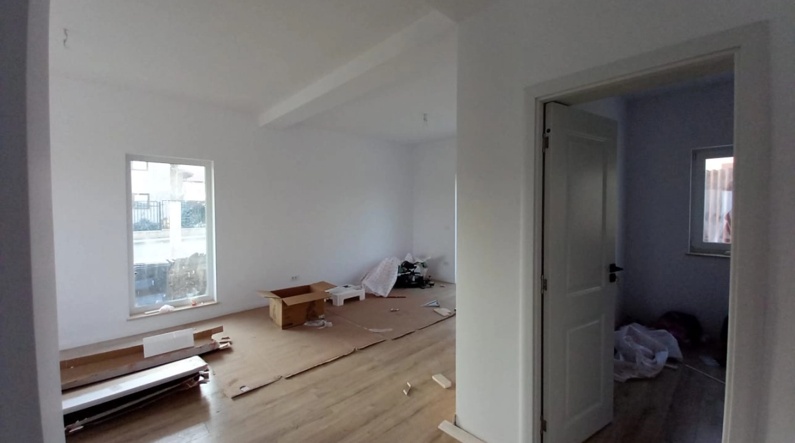 Oferta Casa, 4 camere , 105 mp, Valea Lupului, de vanzare,  Antena Orange imagine 3