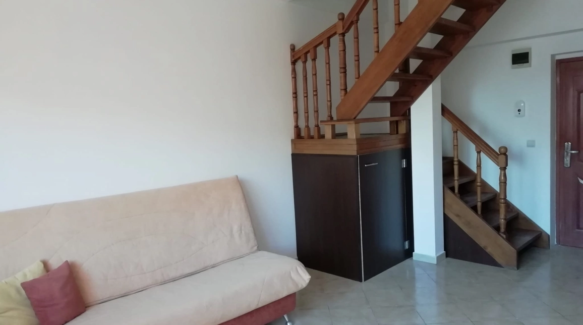 Oferta 2 camere, semidecomandat, 42 mp, de inchiriat apartament in zona Calea Romanului,  White Lady imagine 2
