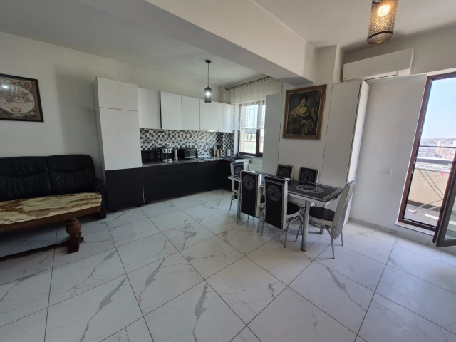 Apartament 3 camere - Pacurari