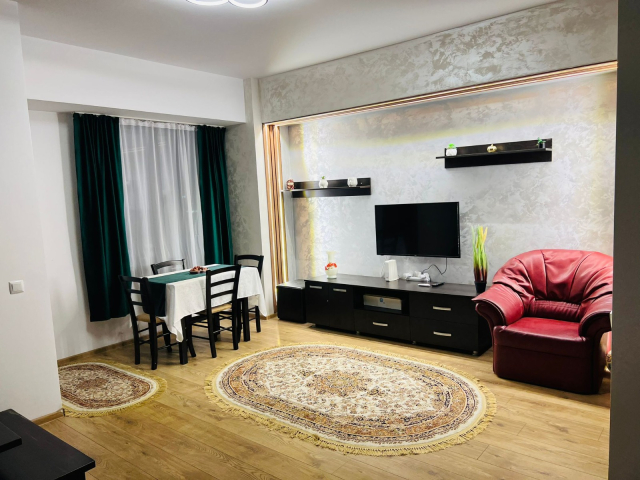 Centru apartament  76 mp, 3 camere,  decomandat, de inchiriat,  (Pallas Mall - Lazar Residence) 162664