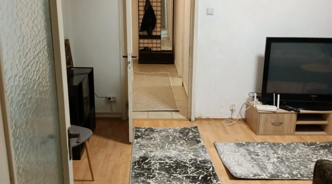 Oferta 2 camere, semidecomandat, 54 mp, de inchiriat apartament in zona Tatarasi,  Piata Chirila - Ateneu imagine 3