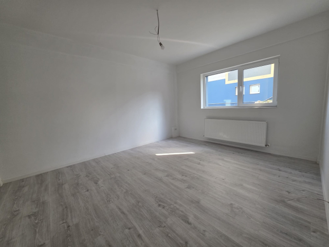 Apartament nou de vanzare, 1 camera,  decomandat,  35 mp, Bucium,  (Acces asfaltat- 1km de Sos.Bucium) 130160