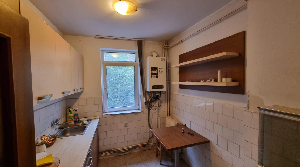 Oferta 2 camere, nedecomandat, 50 mp, de vanzare apartament in zona Tudor Vladimirescu,  Intersectia Bucsinescu imagine 2