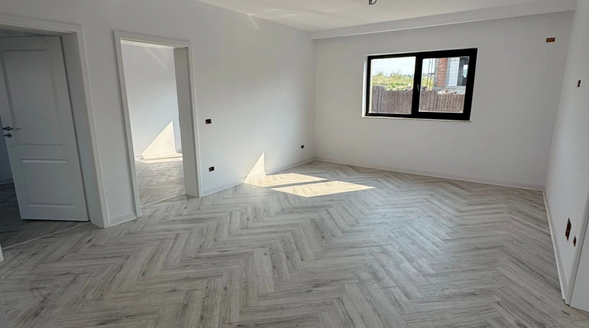 Oferta 4 camere, 118 mp, de vanzare casa in zona Miroslava,  la 2.2km de Primaria Miroslava imagine 4