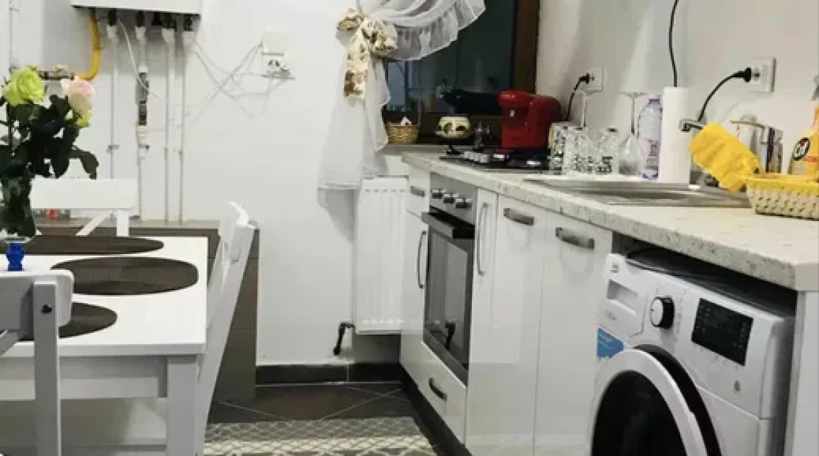 Oferta Apartament de inchiriat, 1 camera, decomandat, 38 mp, Baza 3,  Silk District imagine 5