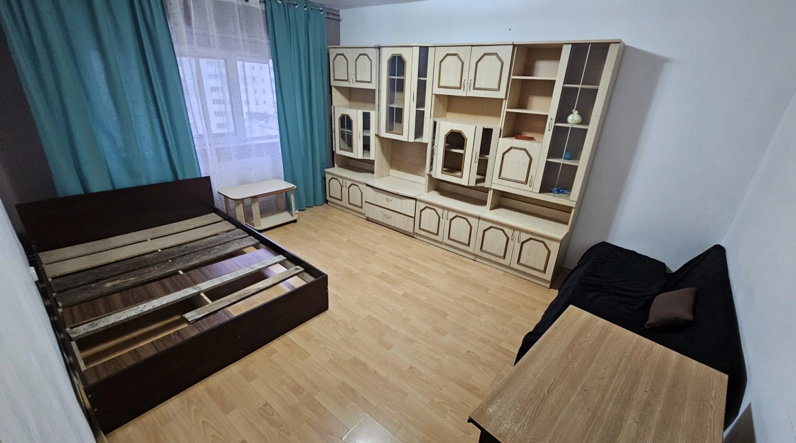 Oferta Apartament, 3 camere decomandat, 72 mp, Dacia, de vanzare,  Bicaz imagine 1