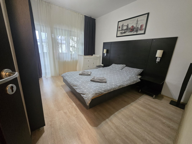 Apartament nou de vanzare, 2 camere,  decomandat,  70 mp, Popas Pacurari,  ( Brown Luxury - Mall Moldova) 161500