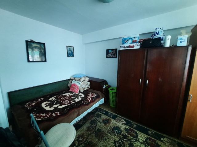 Apartament, 3 camere  semidecomandat,  50 mp, Maratei, de vanzare,  (Plaiului / Gradinita Floare de Colt) 162291