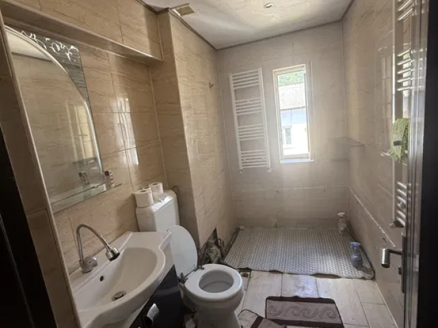 3 camere,  decomandat,  80 mp, de vanzare apartament in zona Maratei,  (Regal) 162798