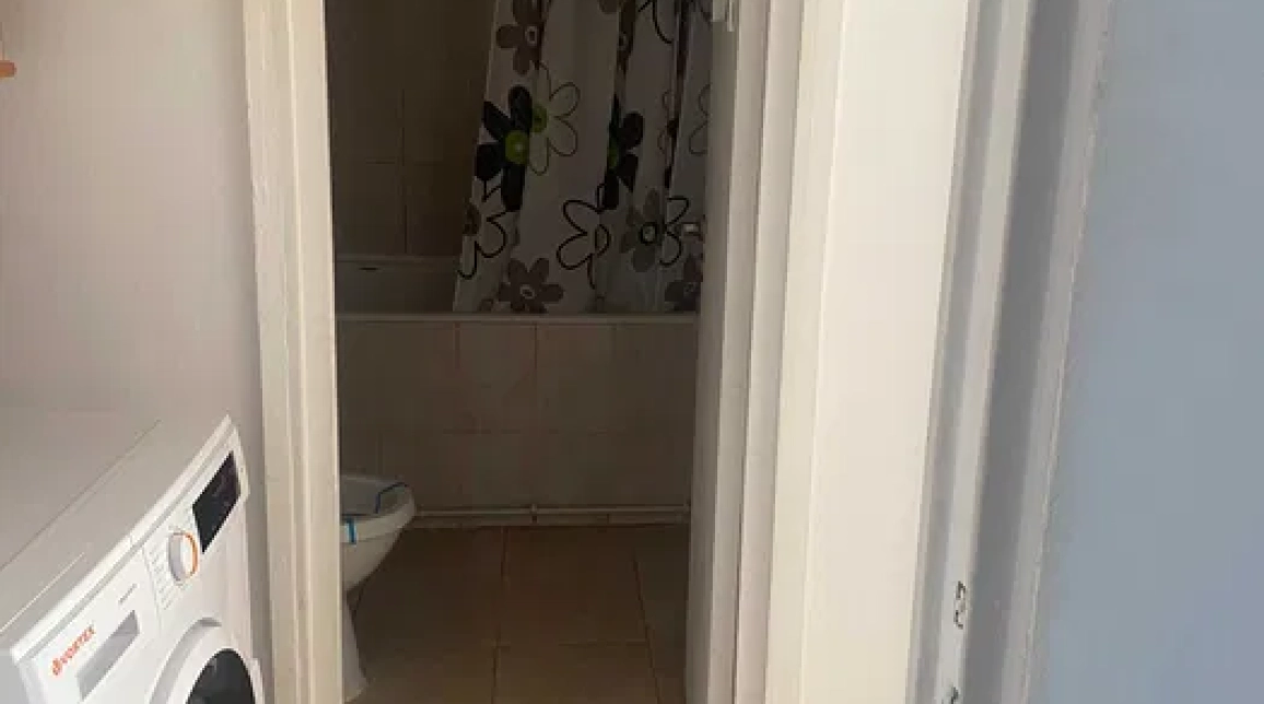 Oferta Apartament, 2 camere semidecomandat, 42 mp, Metalurgie, de vanzare,  Gradinari imagine 7