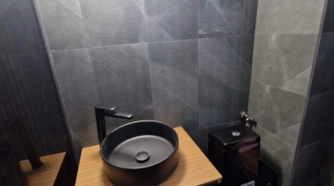 Oferta Titan apartament 60 mp, 3 camere, semidecomandat, de vanzare,  Piata Minis imagine 16