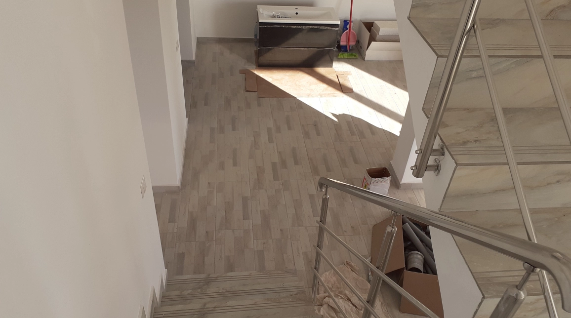 Oferta 4 camere, 105 mp, de vanzare casa in zona Rediu,   imagine 4