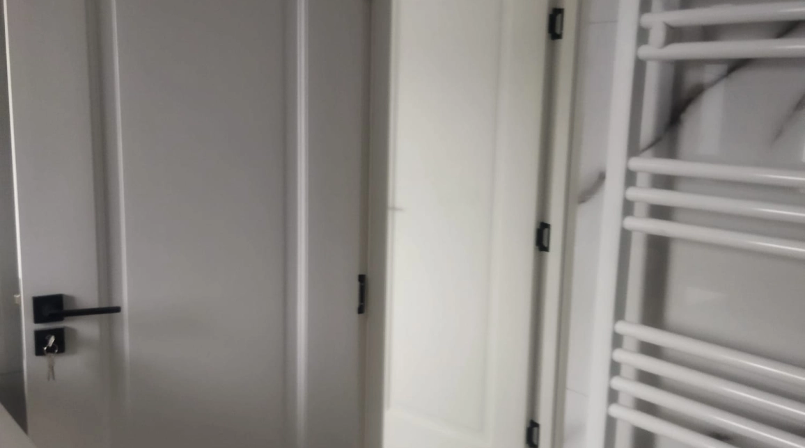 Oferta 4 camere, 106 mp, de vanzare casa in zona Valea Adanca,  mai jos de 5 drumuri imagine 11