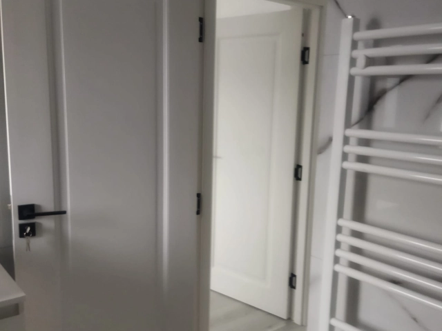 Apartament 4 camere - Valea Adanca