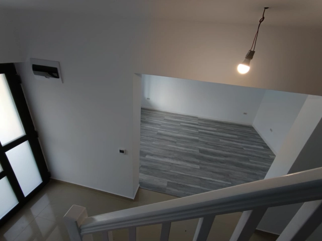 Apartament 4 camere - Valea Lupului