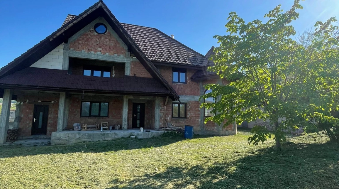 Oferta Garcina casa 205 mp, 5 camere, de vanzare,  Turturesti / Kober imagine 4